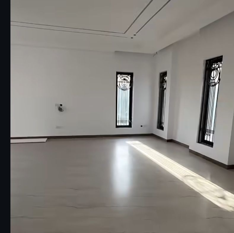 789